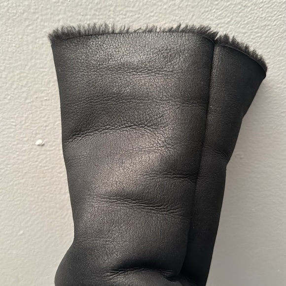 SALE‼️Gucci Leather Coat - Picture 16 of 17